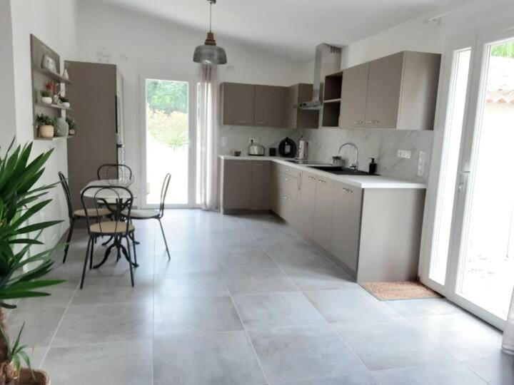 فيلا Bastide Provencale كادينيت المظهر الخارجي الصورة